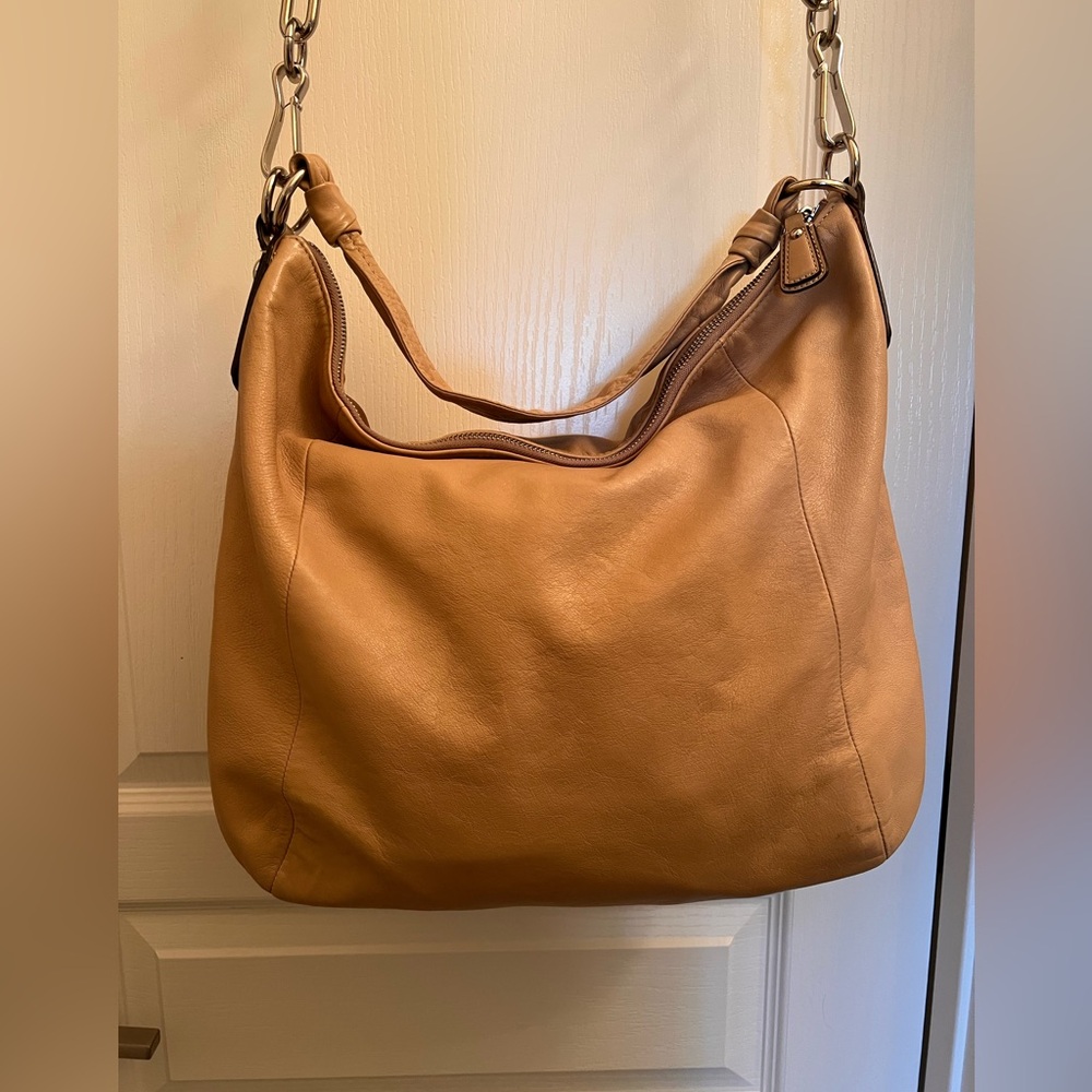 Kristin Coach Light Tan leather Handbag - Picture 6 of 8